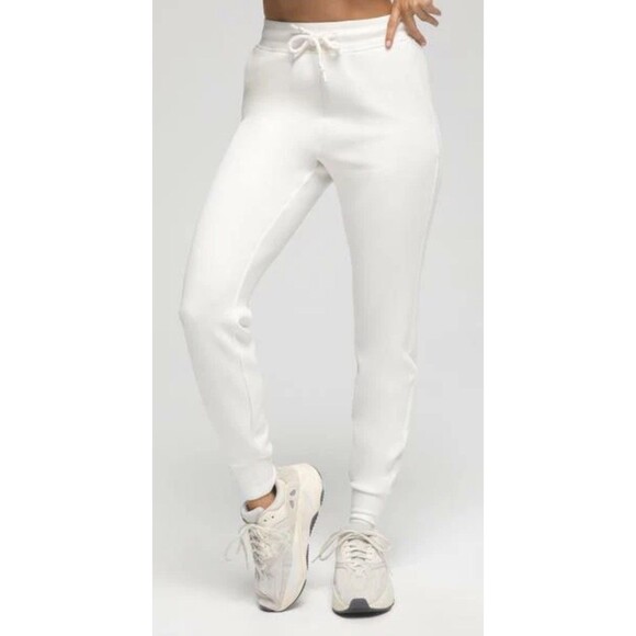 Good American Scuba Jogger Sweatpants In Ivory Size 2 cozy pull on soft - Picture 4 of 13